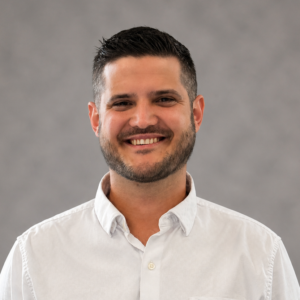 Kevin Veres Headshot